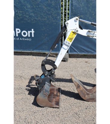 Mini excavator Bobcat E10Z Diesel 7.5kW 2020 E10Z 2020 2 image 11
