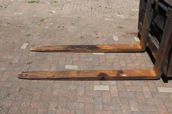 Caterpillar GC60K LPG Forklift 6000kg 2000 Onbekend 2 Forklift image 11