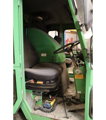 Hofmans HMF400 Diesel Sweeper hofmans HMF400 2 image 11