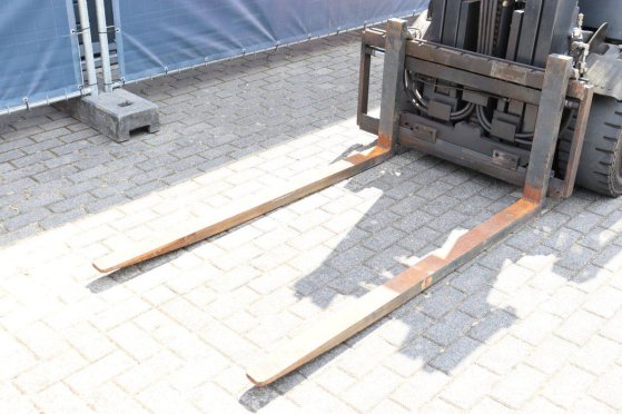 Linde E30-02 Electric Forklift 3000kg 2003 E30-02 2003 2 Forklift image 11
