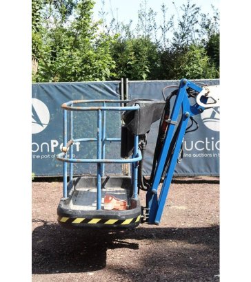 Articulating boom lift Niftylift HR21D 4x4 Diesel 20.8m 2010 Niftylift HR21D 4x4 2010 2 image 11