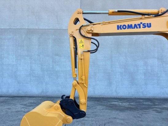 Midi excavator Komatsu PC40MR-2 Diesel 2012 PC40MR-2 2012 2 Crawler Excavators image 11