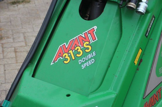Articulated Loader Avant 313S Petrol 10kW 2003 313S 2003 2 Wheel Loaders image 26