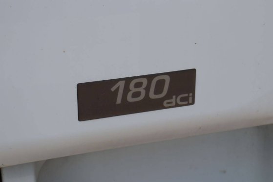 Chassis Cabin Renault 180 dCi Diesel 2005 180 dCi 2005 2 image 11