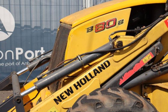 New Holland B80B-SS Diesel Backhoe Loader 2018 B80B-SS 2018 2 image 11