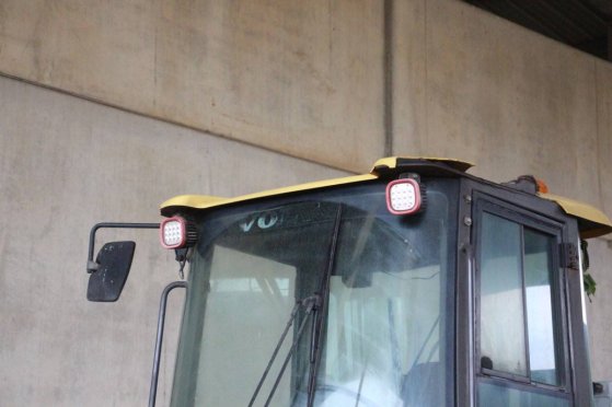 Volvo L45B-TP Diesel Wheel Loader 74kW 2003 L45B-TP 2003 2 Wheel Loaders image 26