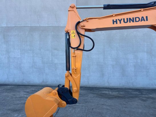 Midi excavator Hyundai R60VS Diesel 2018 R60VS 2018 2 Crawler Excavators image 26