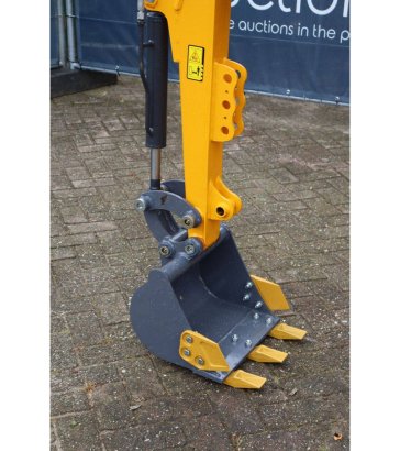 Mini Excavator CMH C12 Diesel 7kW 2026 New CMH C12 2026 1 image 26