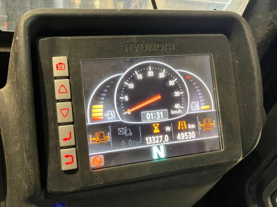 Forklift Hyundai 30D-9E Diesel 3000kg 4.7m 2017 30D-9E 2017 2 Forklift image 11
