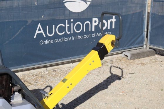 Vibratory Plate Wacker Neuson DPU6555 Diesel 2017 Neuson DPU6555 2017 2 image 11