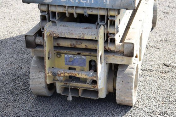 Electric Scissor Lift Onbekend 2 Scissor Lifts image 56