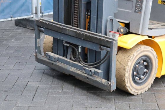 Forklift Jungheinrich EFG 216 440DZ Electric 1600kg 4.4m 2016 EFG 216 440DZ 2016 2 Forklift image 41