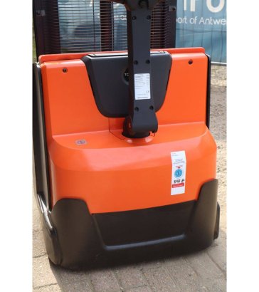 Stacker Toyo SWE120 Electric 1200kg 2.9m 2017 Toyo SWE120 2017 2 image 11