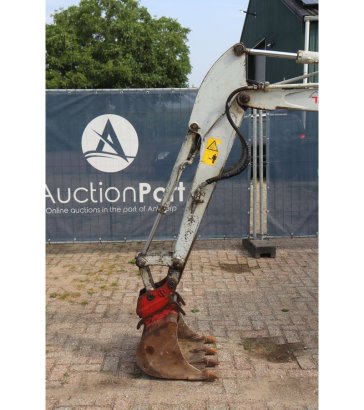 Mini excavator Takeuchi TB219 Diesel 12kW 2014 TB219 2014 2 image 11