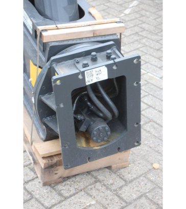 Mustang RH12 Concrete Crusher 2022 New Mustang RH 12 2022 1 image 11