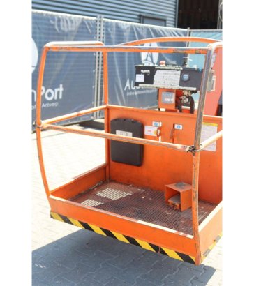 JLG Toucan 1210 Electric Mast Lift 200kg 12m 2005 Toucan 1210 2005 2 image 26