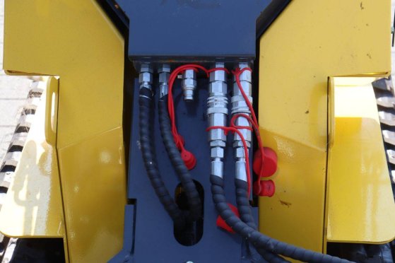 Skid Steer Loader Infront YF480 Petrol 8.6kW 2025 New Infront YF480 2025 1 image 26