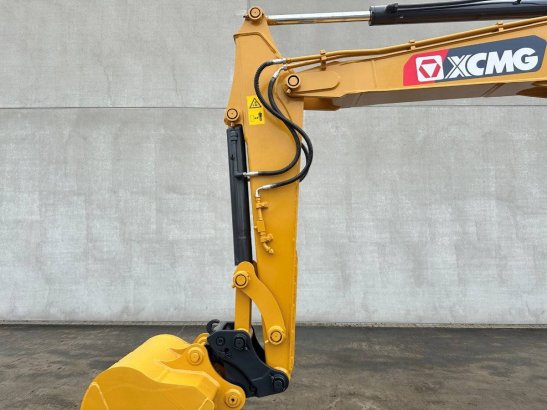 Midi excavator XCMG XE55DA Diesel 2022 XE55DA 2022 2 Crawler Excavators image 11