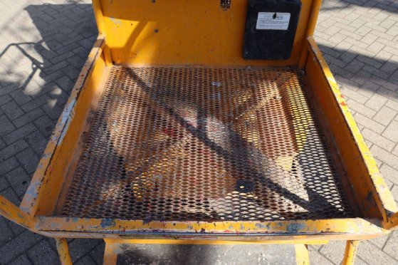 JLG Toucan 8E Electric Mast Lift 8.2m 2011 Toucan 8E 2011 2 image 11