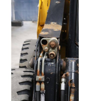 Skid steer loader JCB Robot 155 (T4) BW2 Diesel 2015 Robot 155 (T4) BW2 2015 2 Wheel Loaders image 26