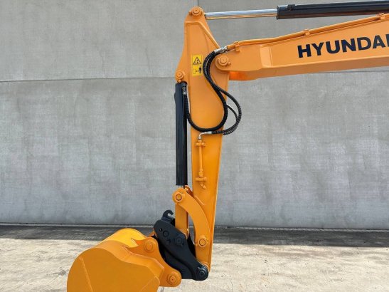 Hyundai HX55 Diesel Crawler Excavator 2019 HX55 2019 2 Crawler Excavators image 11