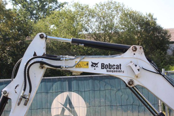 Crawler excavator Bobcat E32 Diesel 24kW 2016 E32 2016 2 Crawler Excavators image 11