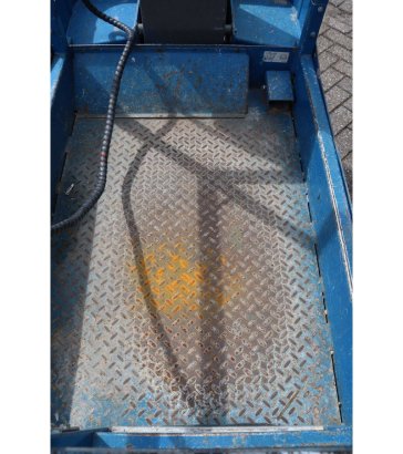 Skyjack SJ12 Electric Mast Lift 227kg 5.6m 2015 Skyjack SJ12 2015 2 image 11
