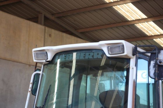 Liebherr L510 Diesel Wheel Loader 58kW 2005 L510 2005 2 Wheel Loaders image 11