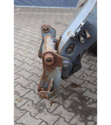 New Holland LM 410 Diesel Telehandler 2000 LM 410 2000 2 image 11