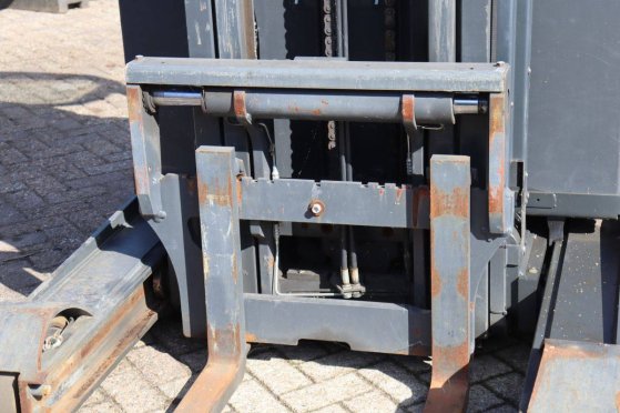 Fenwick-Linde Electric Reach Truck 1400kg 2018 Fenwick-Linde R14-01 2018 2 image 11