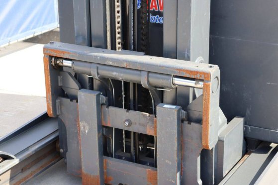 Fenwick-Linde R14HD-01 Electric Reach Truck 1400kg 9.0m 2021 Fenwick-Linde R14HD-01 2021 2 image 11