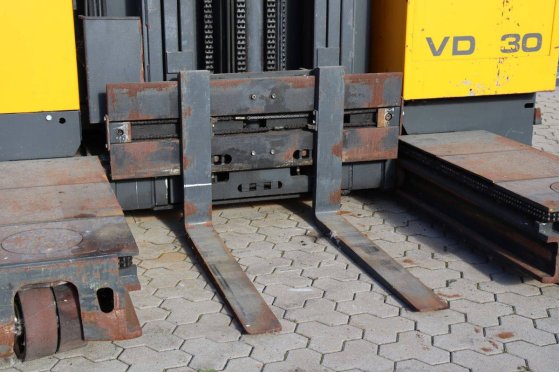Hubtex VD 30 Electric Side Loader 3000kg 7.2m 2000 Hubtex VD 30 2000 2 Side loaders image 56