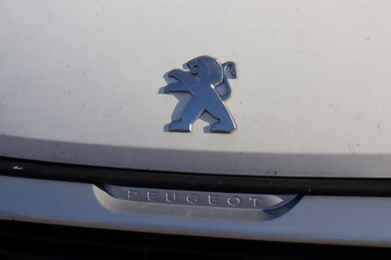 Peugeot Boxer Diesel 131hp Box Truck Peugeot Boxer 2 image 11