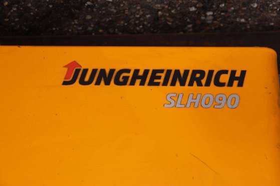 Jungheinrich ETV 214 Electric Reach Truck 1400kg 7.1m ETV 214 2 image 11
