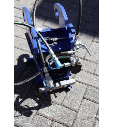 Rotary adapter tilt unit Cw05 with hydraulic quick coupler 2025 Onbekend 2 image 11