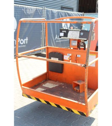 JLG Toucan 1210 Electric Mast Lift 200kg 12m 2005 Toucan 1210 2005 2 image 11