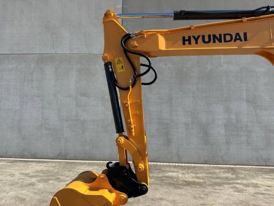 Midi excavator Hyundai R60VS Diesel 2017 R60VS 2017 2 Crawler Excavators image 11