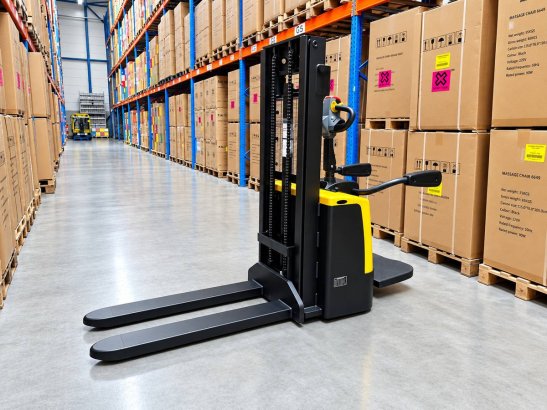 Stacker RTE 8401 Electric 1500kg 2500mm 2026 New RTE 8401 2026 1 image 11