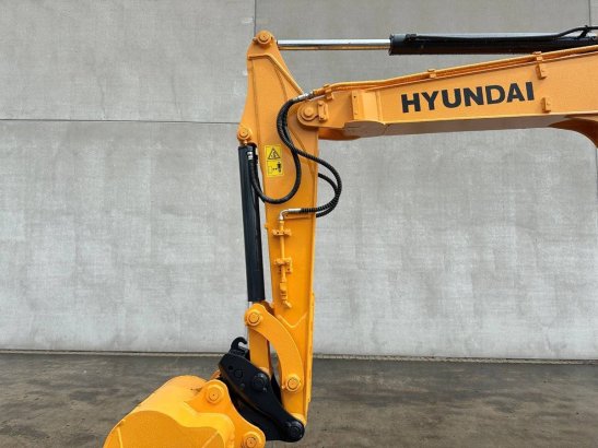 Midi excavator Hyundai R60VS Diesel 2016 R60VS 2016 2 Crawler Excavators image 11