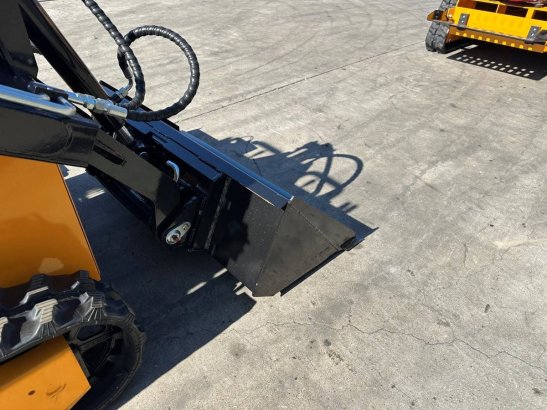 Mini Tracked Skid Steer Loader Sdlool 360TD Diesel 2026 New SDLOOL 360TD 2026 1 image 11
