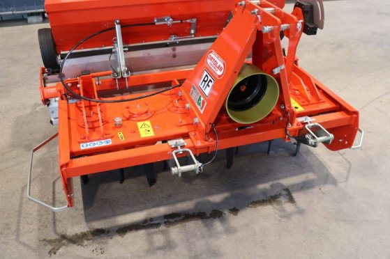 Ortolan RF130 2022 Seed Drill Combination New Overgrown REGA RF130R 2022 1 image 12