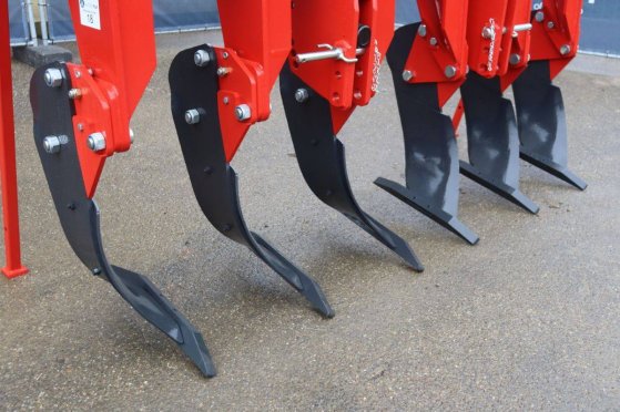 Kverneland CLI 630 Deep Tillage Tractor 2023 New Kverneland CLI630 2023 1 image 12