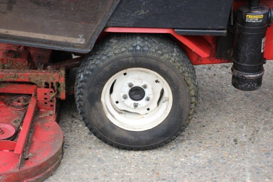 Toro 220D Diesel Ride-on Mower Toro 220D 2 image 12