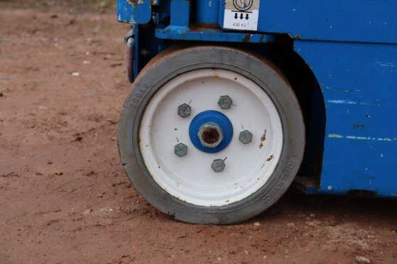 Skyjack SJ12 Electric Mast Lift 5.6m 2015 Skyjack SJ12 2015 2 image 12