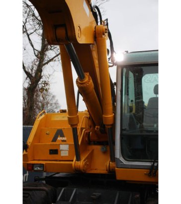 Wheeled excavator Atlas 1404 Diesel 75kW 2000 1404 2000 2 Wheeled Excavators image 12
