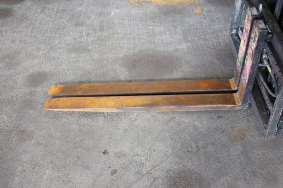 Forklift Unicarriers P1D1A18LQ LPG 1450kg 4.75m 2016 UniCarriers P1D1A18LQ 2016 2 Forklift image 12