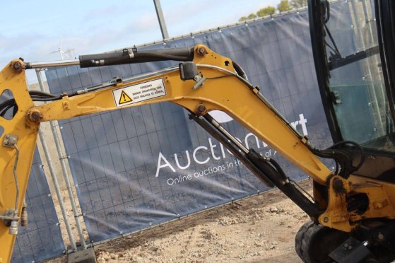 Mini excavator Caterpillar 301.7D Diesel 14kW 2017 301.7D 2017 2 image 12