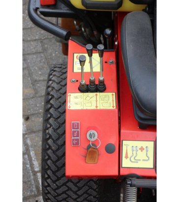 Ride-on mower Gianni Ferrari FGT700 Diesel 122cm Onbekend 2 image 12