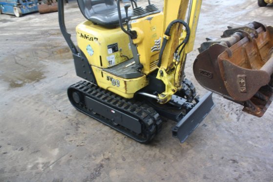 Mini excavator Yanmar SV08-1AS Diesel 7.7kW 2013 923 2013 2 image 12