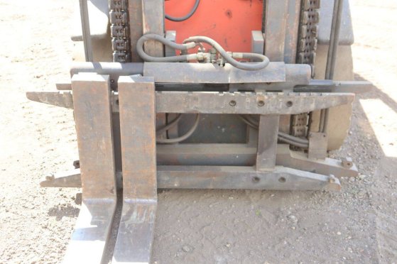 Linde H20D Diesel Forklift 2000kg 1990 H20D 1990 2 Rough Terrain Forklift image 27